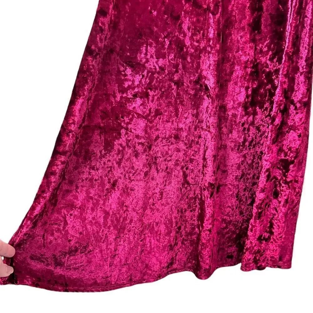 Altar’d State Burgundy Red Crushed Velvet Choker Dress Size Medium - Picture 10 of 13
